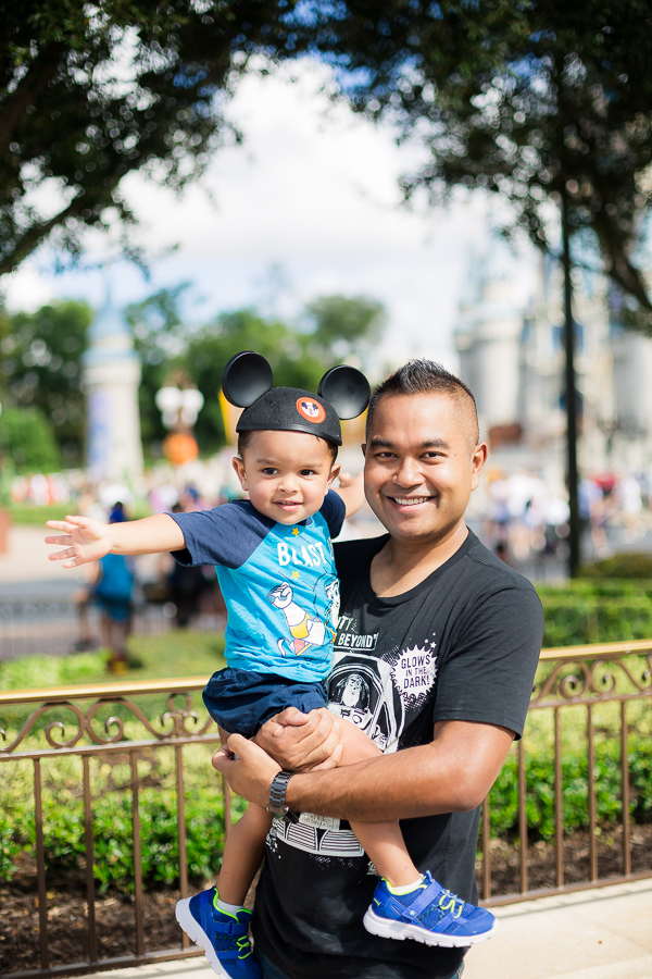 Walt Disney World with a Toddler Family Photo Locations for Great Family Photos at Magic Kingdom