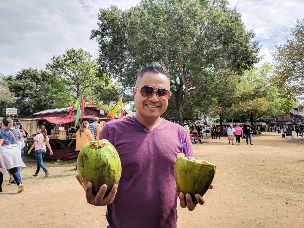 Texas Renaissance Festival with Toddlers - Family Trip - Our Long Life - Top Tips