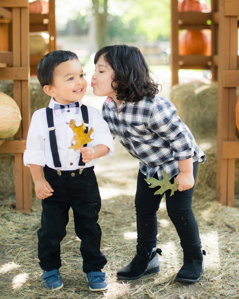 Black and white toddler outfit ideas - boy and girl - pumpkin patch - holiday photos